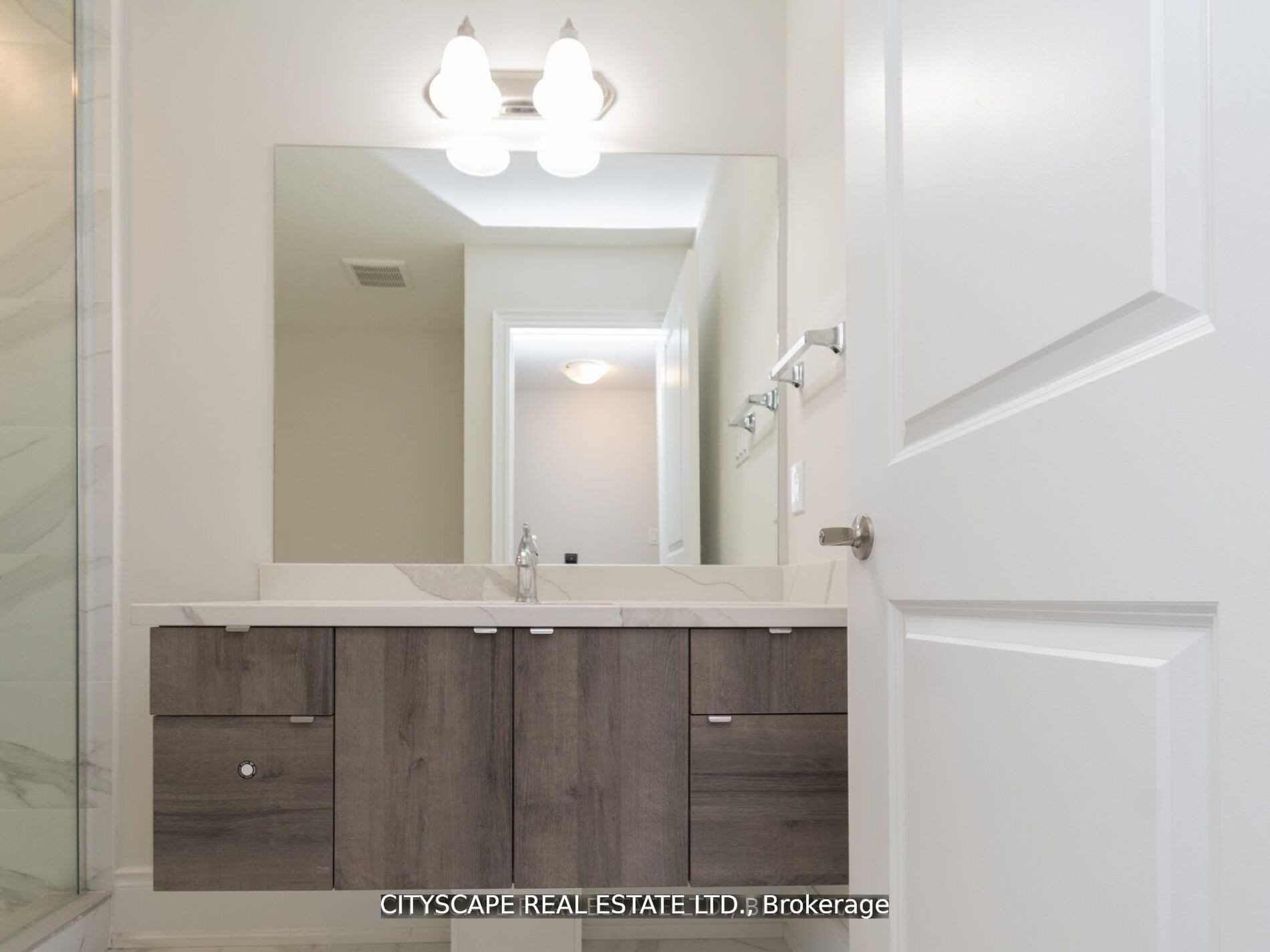 Photo 24 of 583 Wedgewood Drive, Burlington, Appleby — HOMEH
