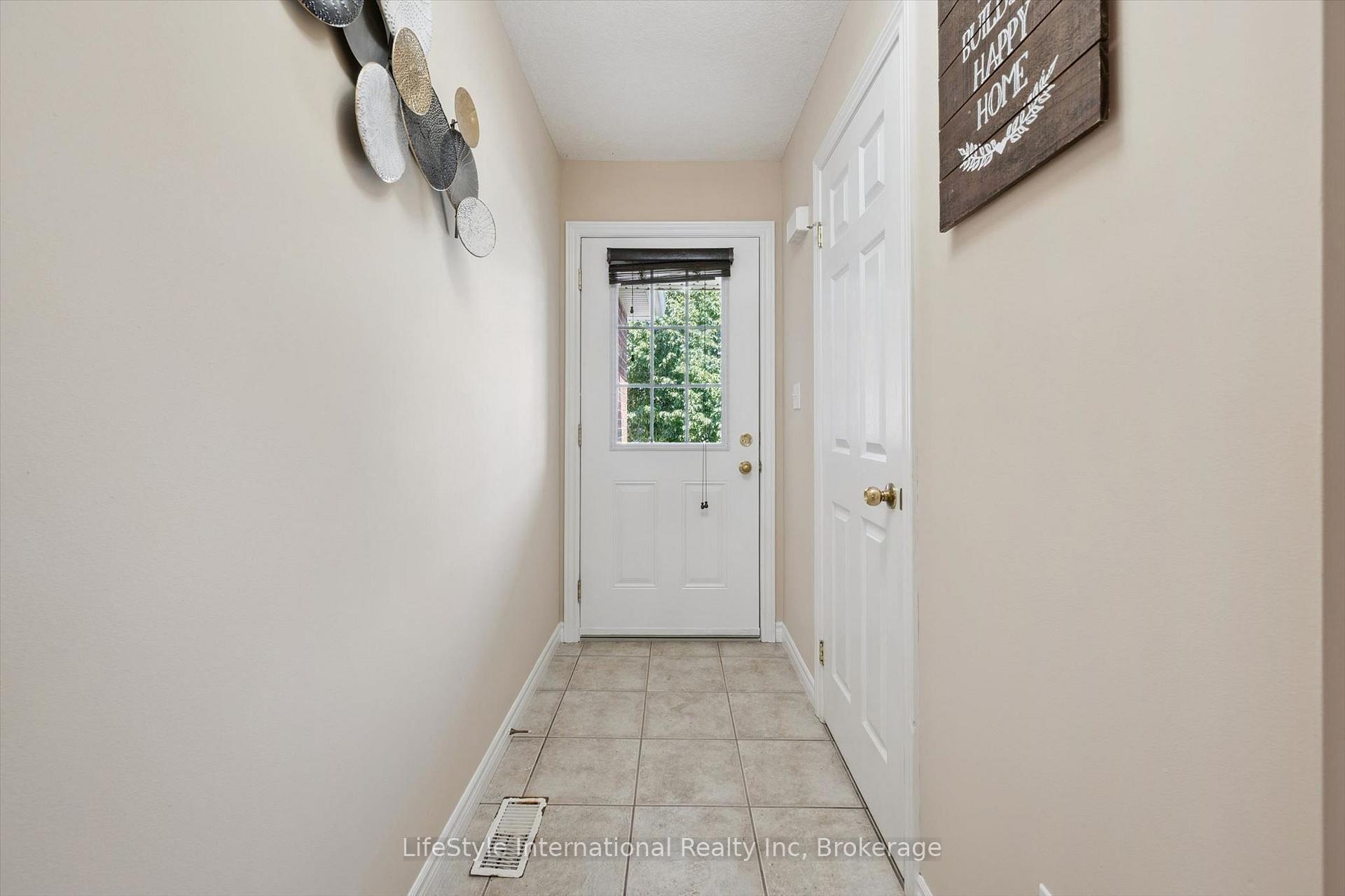 Photo 6 of 47 Hasler Crescent, Guelph, Pineridge/Westminster Woods — HOMEH