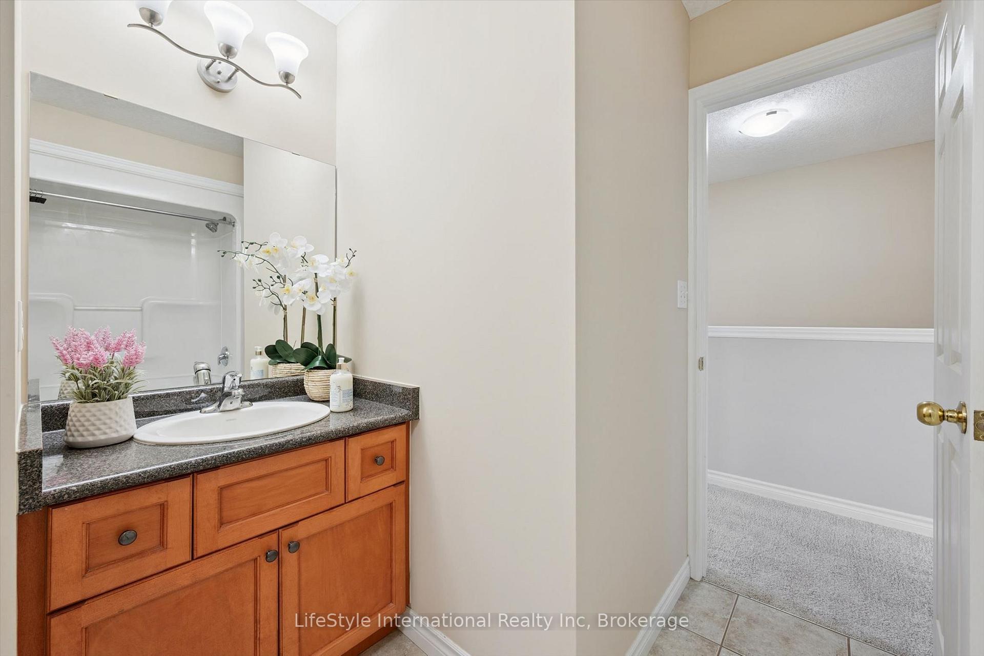 Photo 26 of 47 Hasler Crescent, Guelph, Pineridge/Westminster Woods — HOMEH