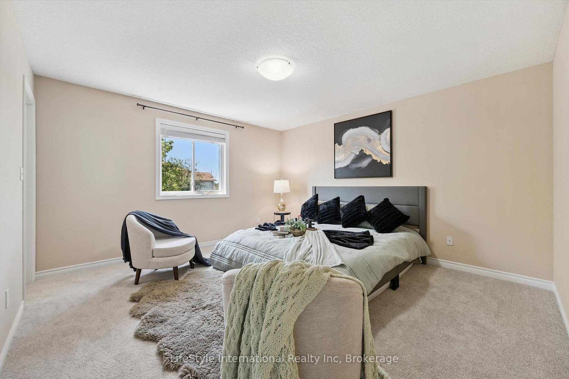 Photo 28 of 47 Hasler Crescent, Guelph, Pineridge/Westminster Woods — HOMEH