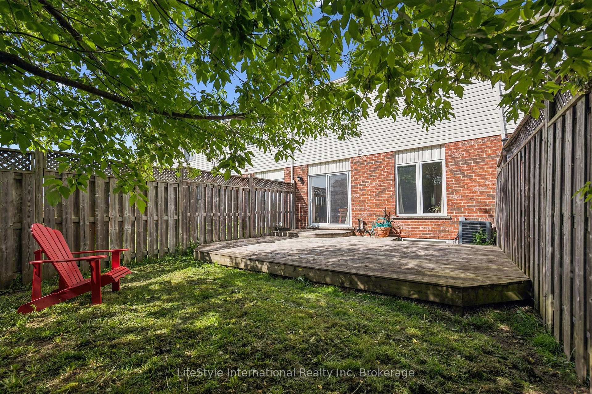 Photo 37 of 47 Hasler Crescent, Guelph, Pineridge/Westminster Woods — HOMEH