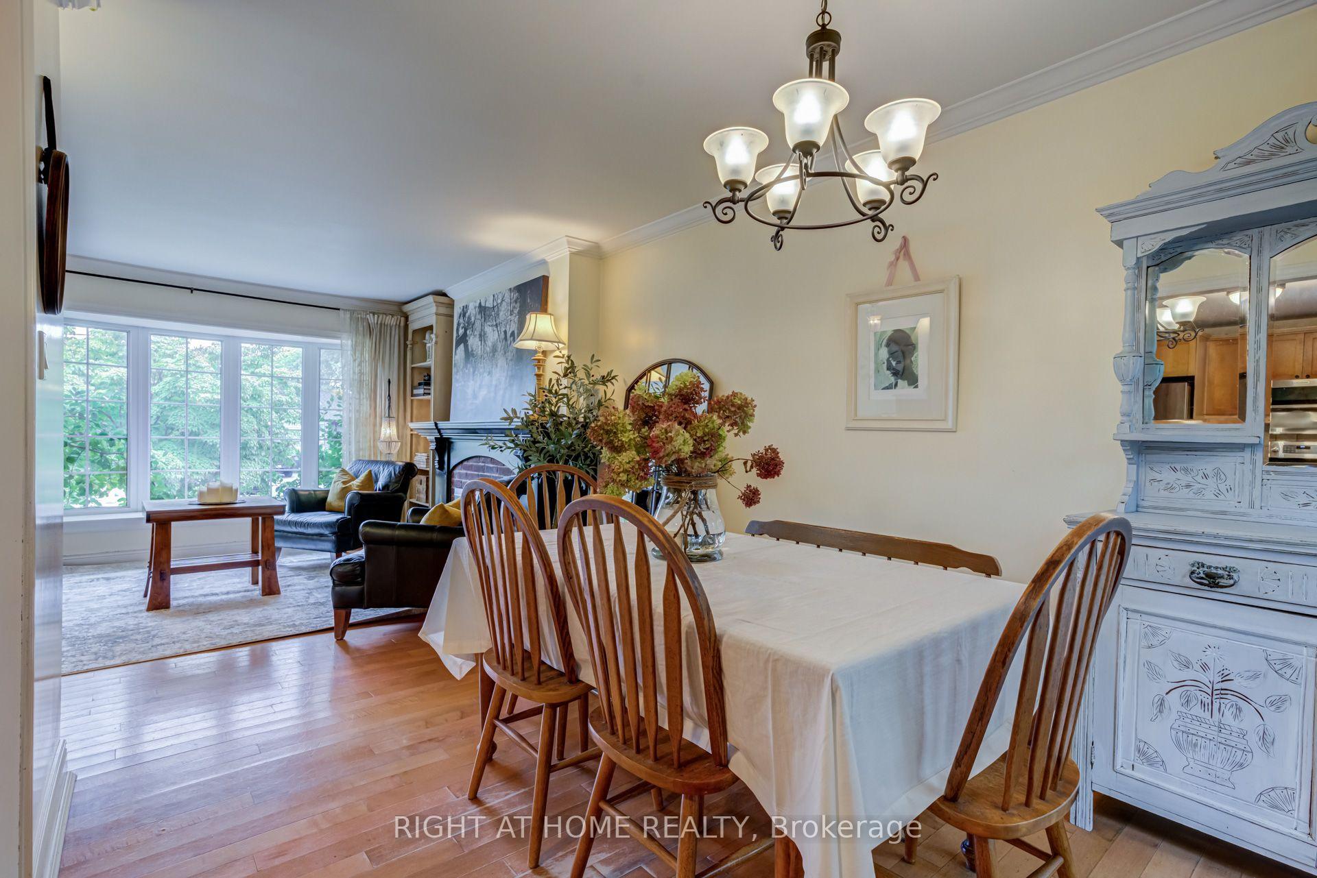 Photo 6 of 1627 Rometown Drive, Mississauga, Lakeview — HOMEH