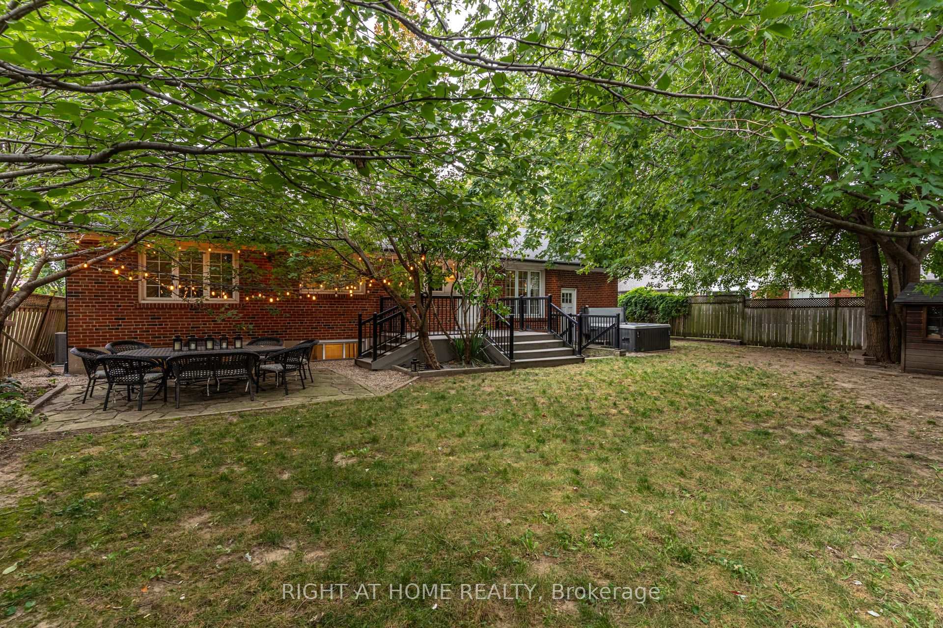 Photo 31 of 1627 Rometown Drive, Mississauga, Lakeview — HOMEH