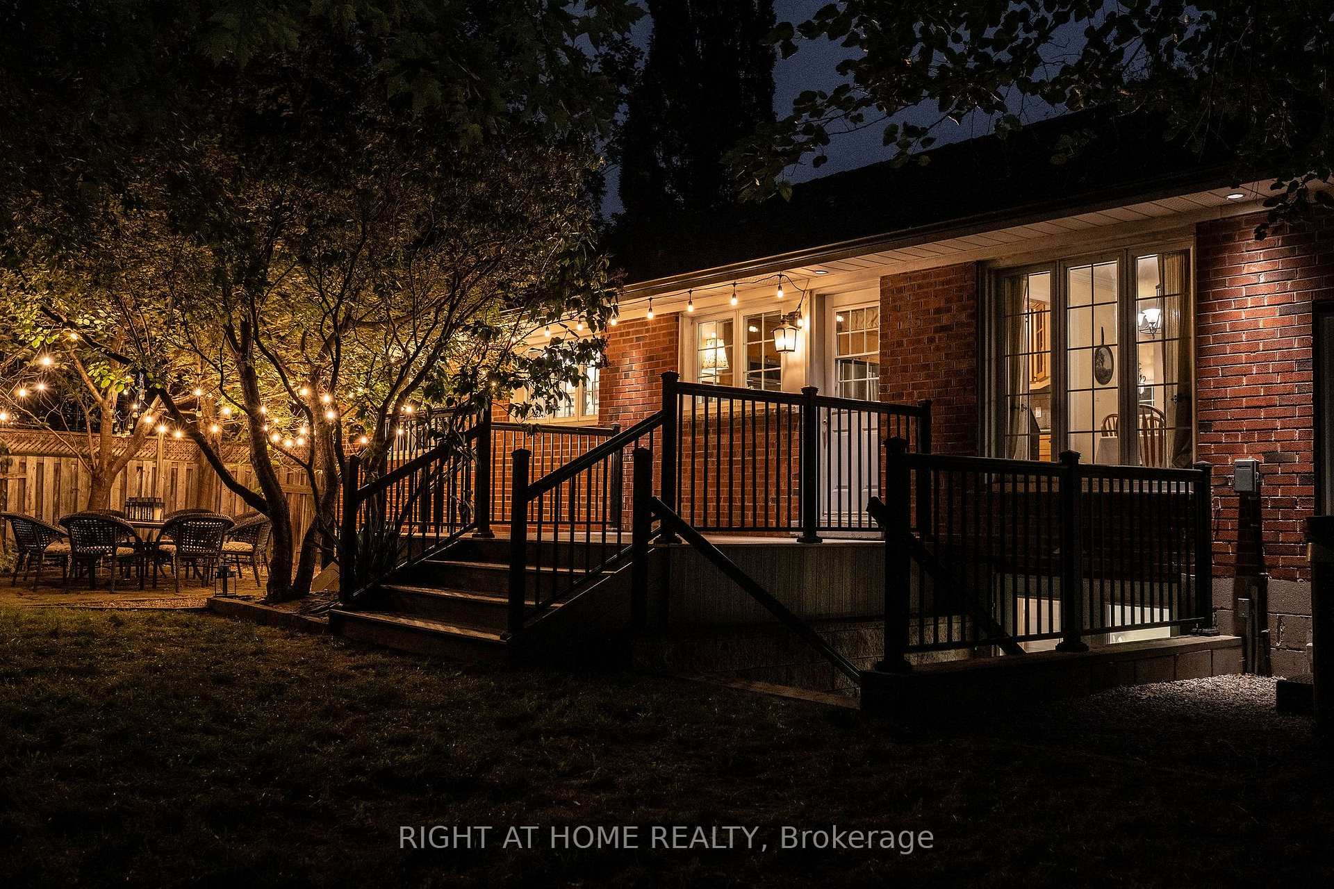 Photo 37 of 1627 Rometown Drive, Mississauga, Lakeview — HOMEH