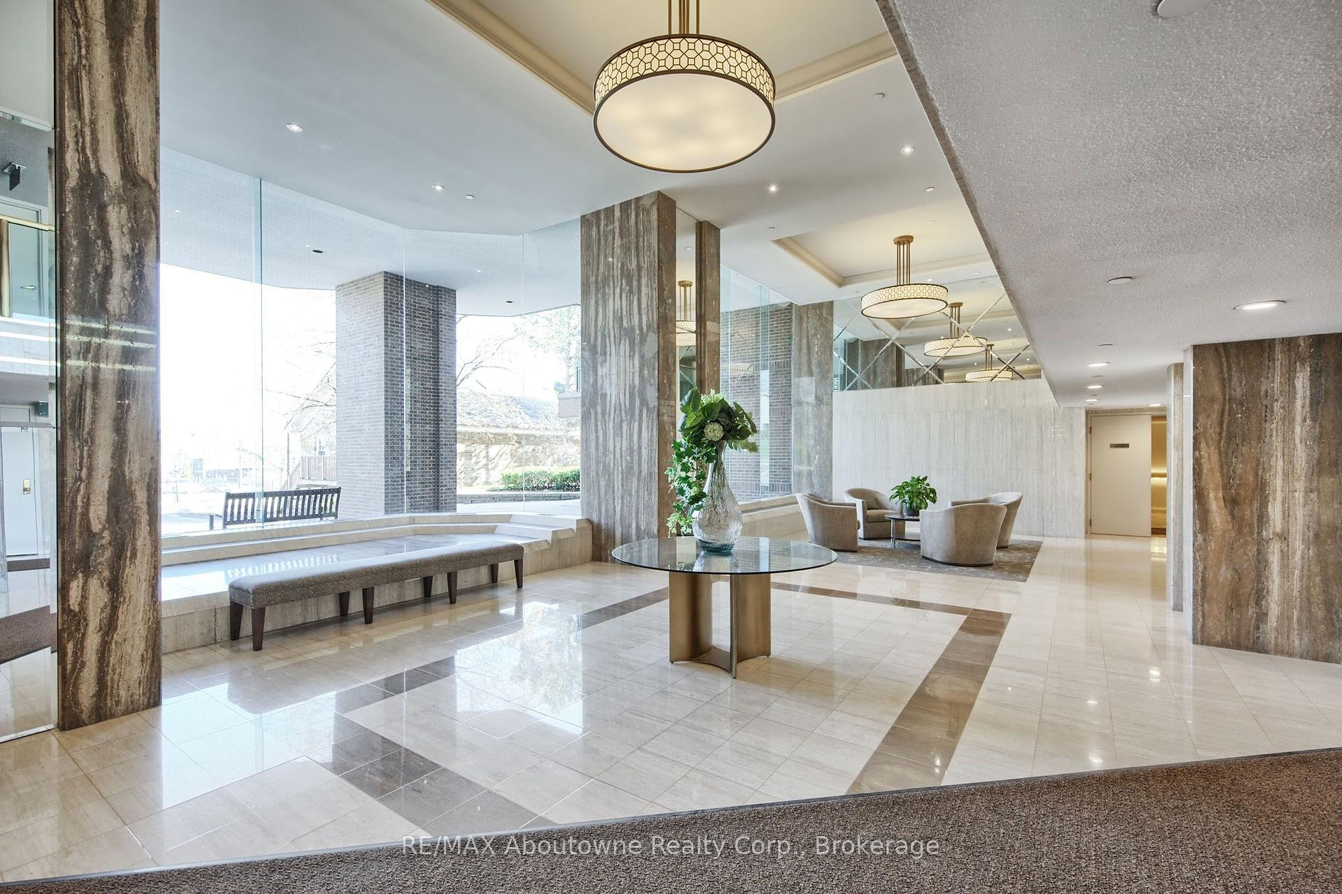 Photo 21 of Unit 1105, 100 Lakeshore Road E, Oakville, Old Oakville — HOMEH