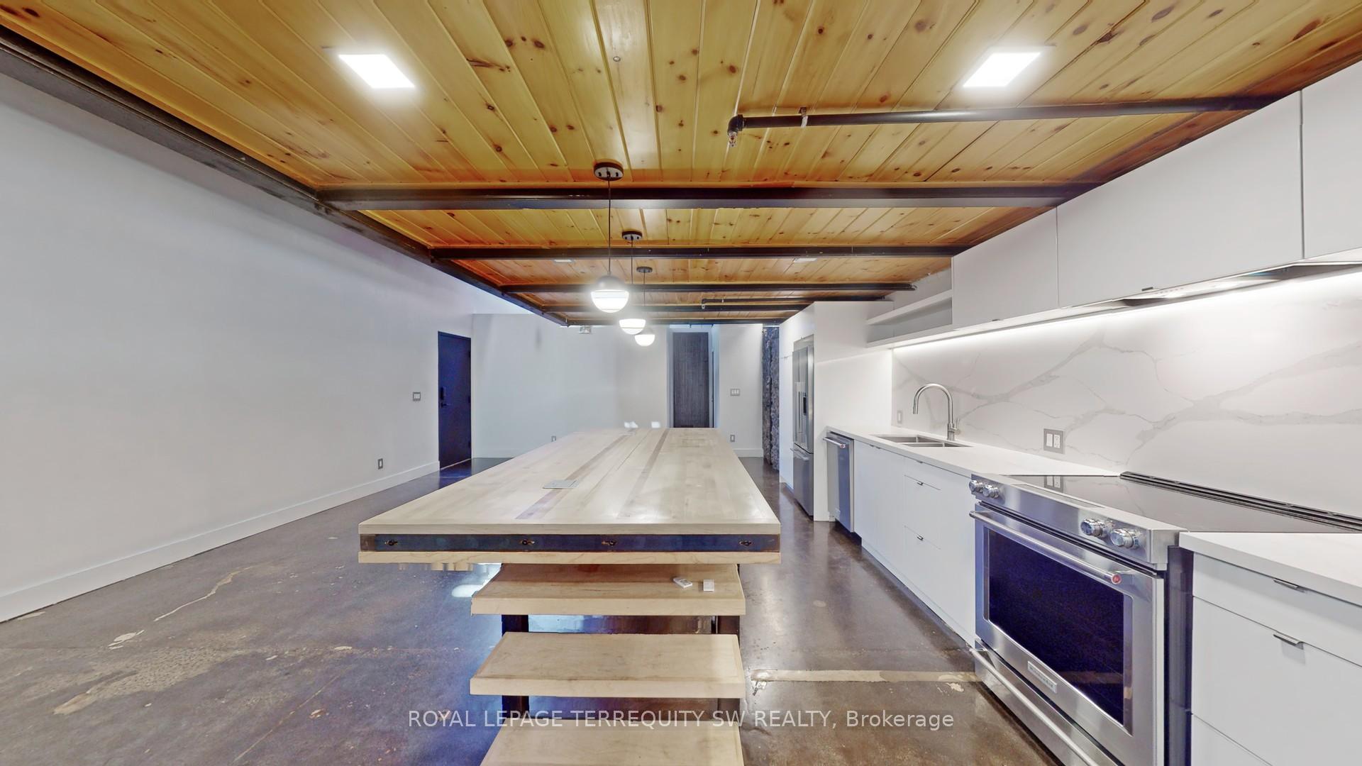 Photo 4 of Unit 124, 326 Carlaw Avenue, Toronto, South Riverdale — HOMEH