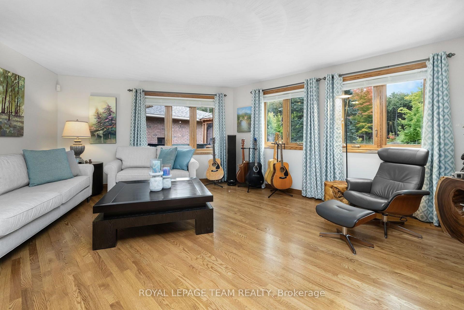 Photo 10 of 6100 Gough Road, Ottawa, Greely — HOMEH