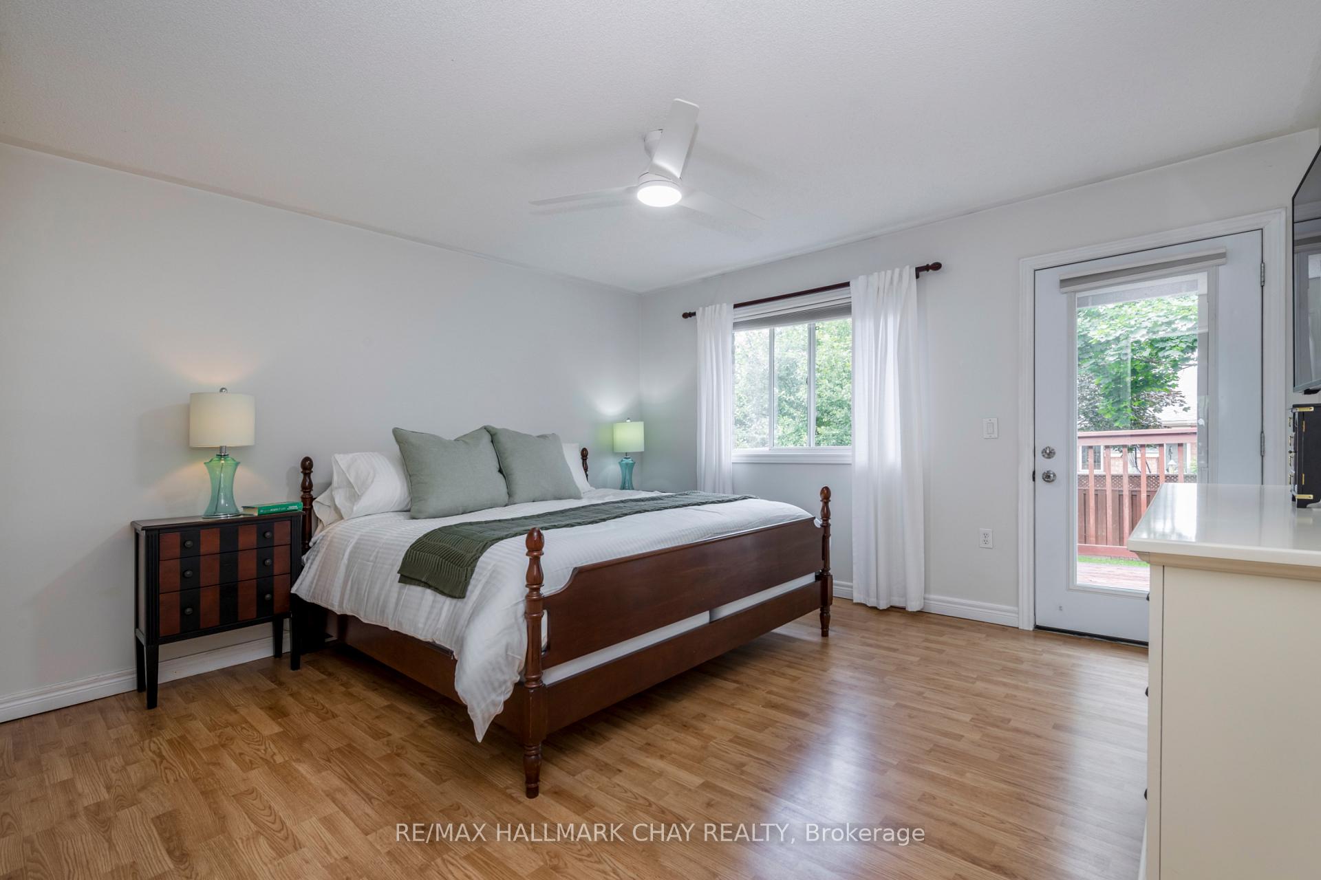 Photo 13 of 22 Peter Street, Barrie, Ardagh — HOMEH