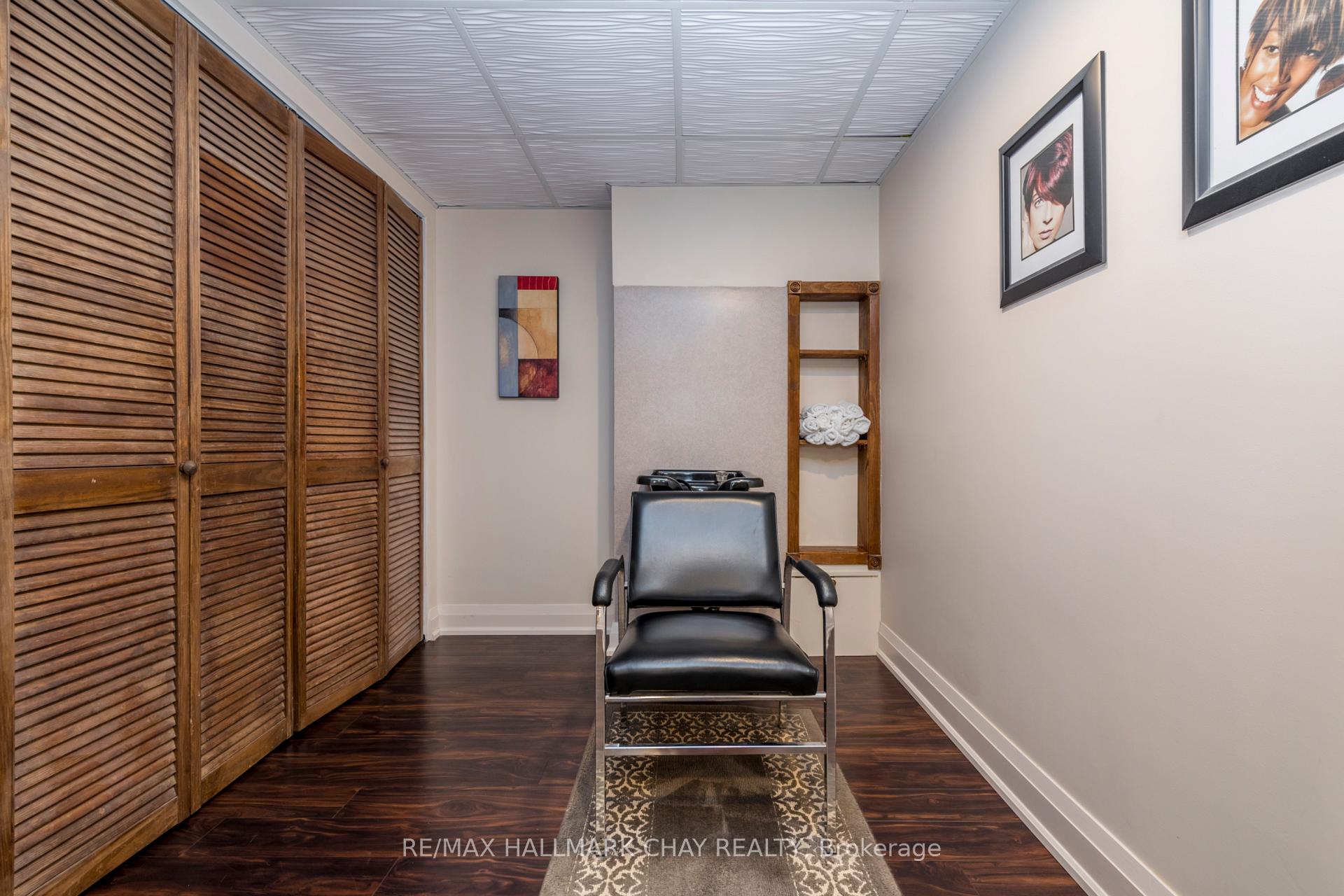 Photo 24 of 22 Peter Street, Barrie, Ardagh — HOMEH