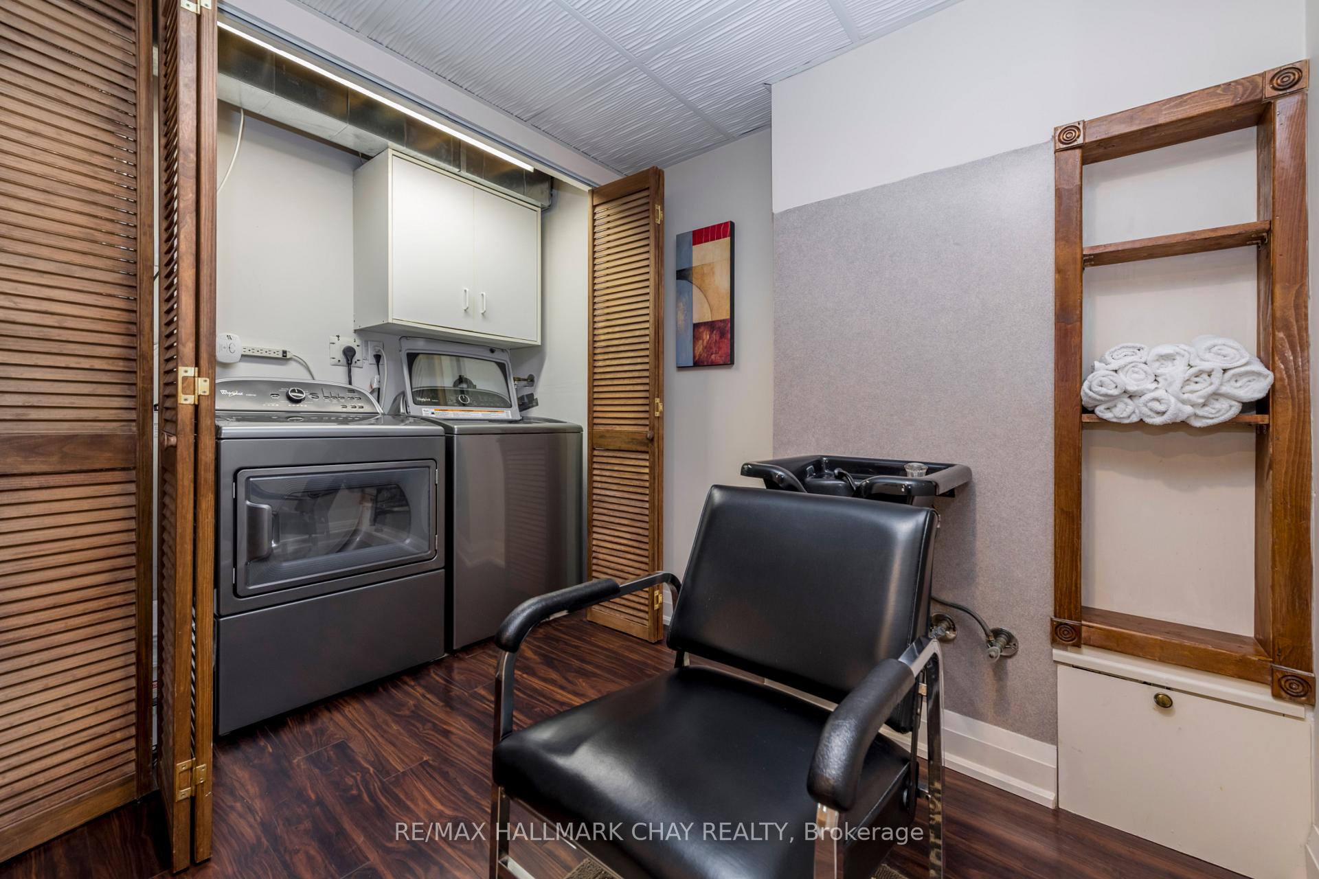 Photo 26 of 22 Peter Street, Barrie, Ardagh — HOMEH