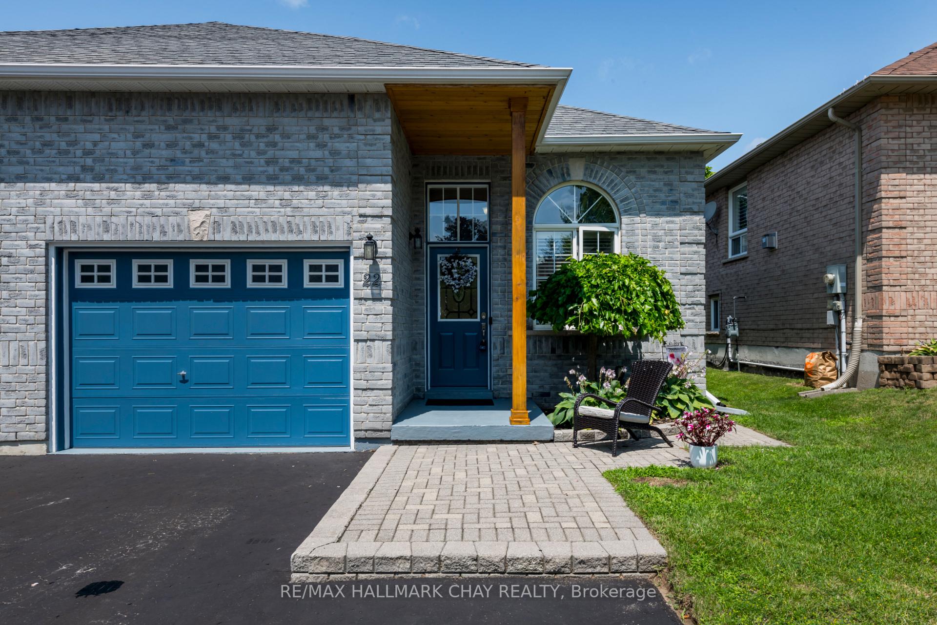 Photo 33 of 22 Peter Street, Barrie, Ardagh — HOMEH