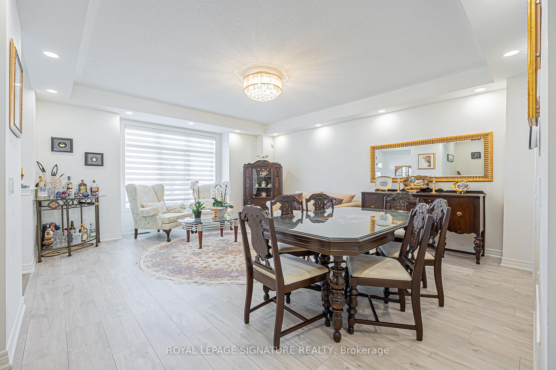 Photo 10 of 27 Beechborough Crescent, East Gwillimbury, Sharon — HOMEH
