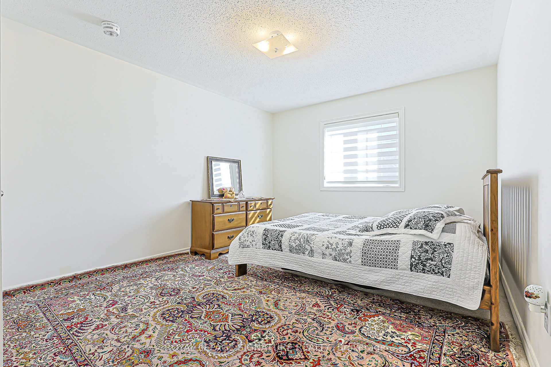 Photo 36 of 27 Beechborough Crescent, East Gwillimbury, Sharon — HOMEH