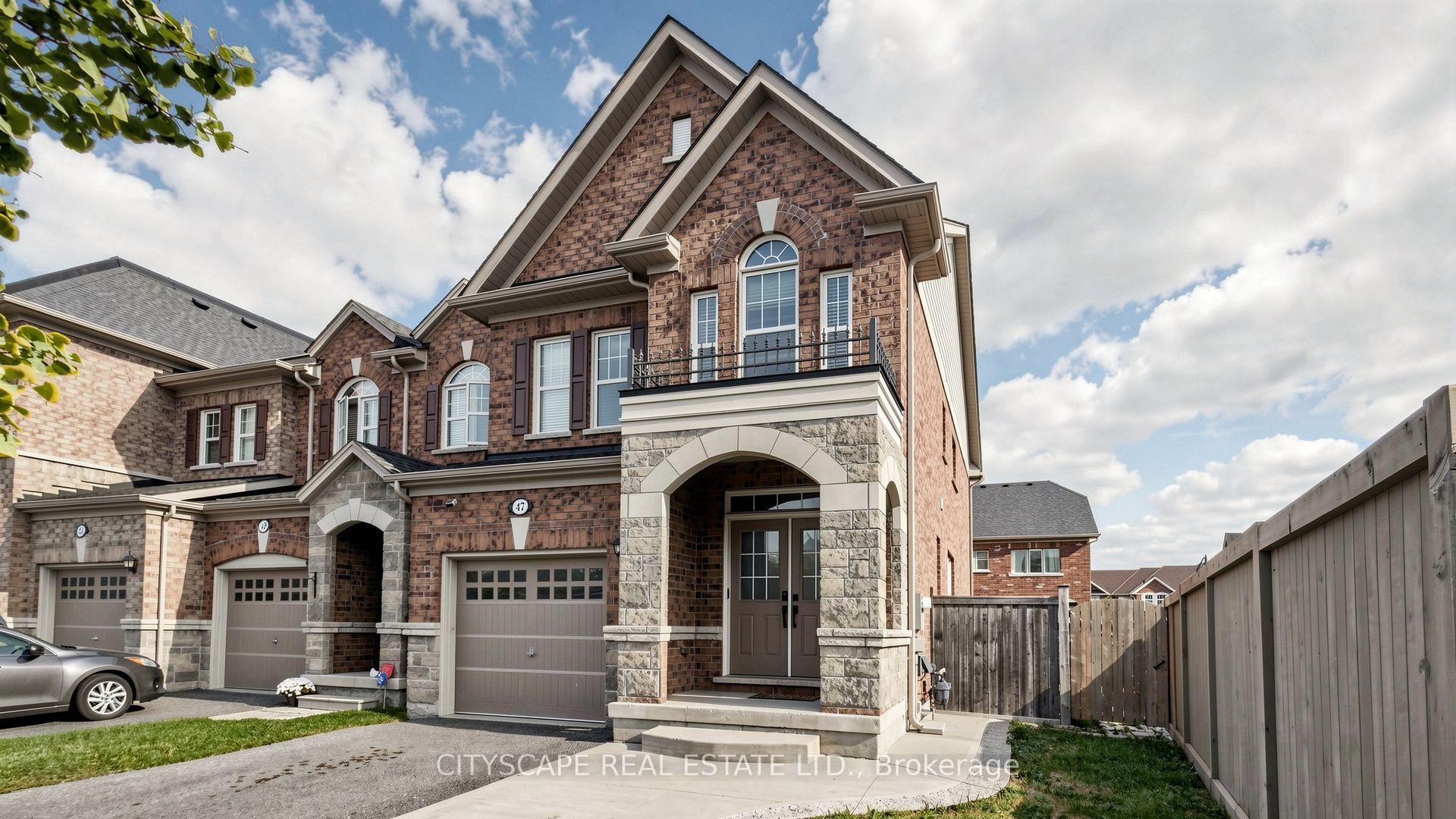 Photo 3 of 47 Goodsway Trail, Brampton, Northwest Brampton — HOMEH