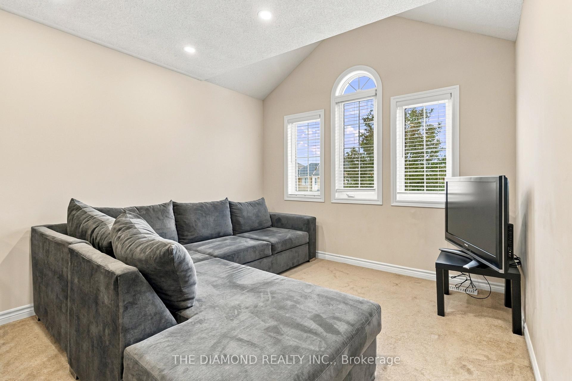 Photo 23 of 5 Penelope Street, Brampton, Bram East — HOMEH