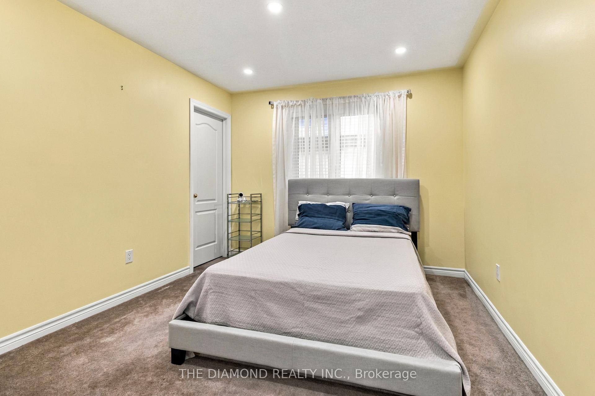 Photo 34 of 5 Penelope Street, Brampton, Bram East — HOMEH