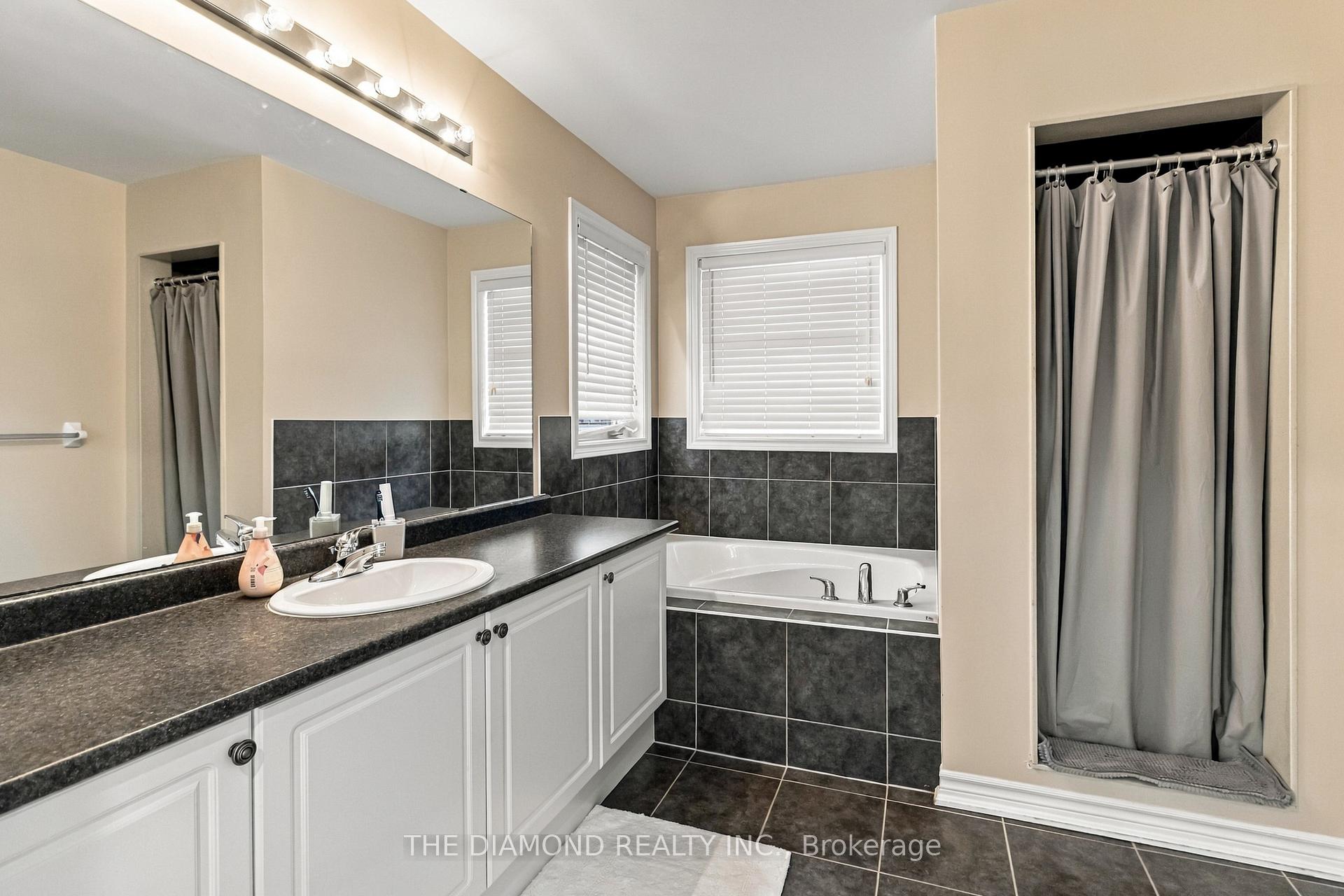 Photo 41 of 5 Penelope Street, Brampton, Bram East — HOMEH
