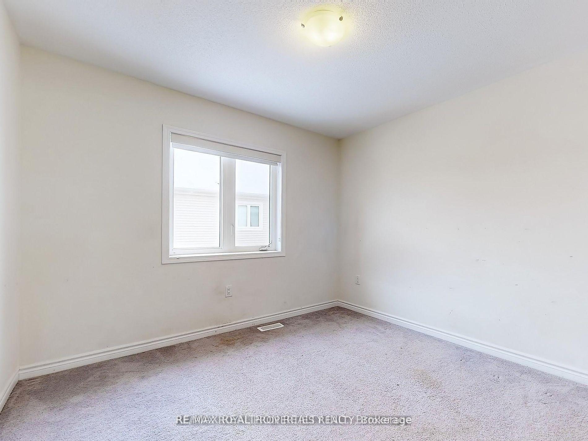 Photo 32 of 103 Westfield Drive, Whitby, Rural Whitby — HOMEH