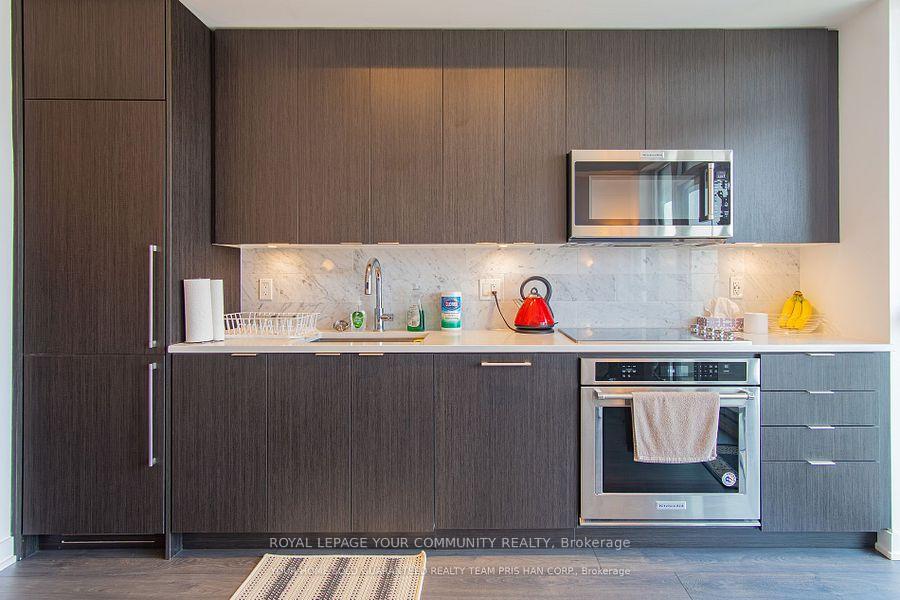 Photo 6 of Unit 2003, 38 Iannuzzi Street, Toronto, Niagara — HOMEH