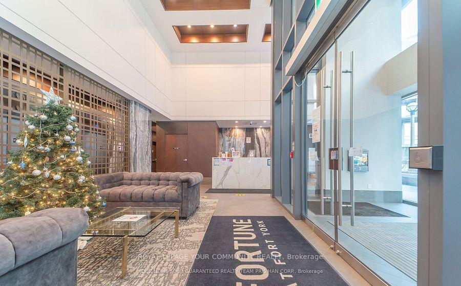 Photo 14 of Unit 2003, 38 Iannuzzi Street, Toronto, Niagara — HOMEH