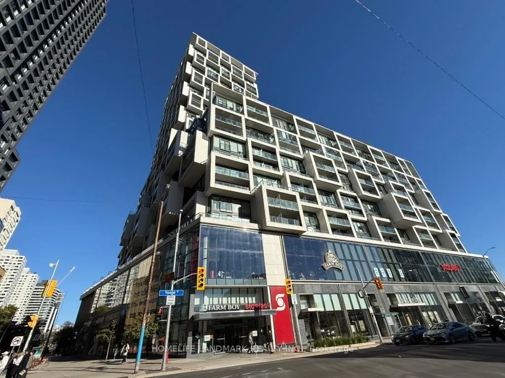 Front of Unit 1209, 5 soudan Avenue