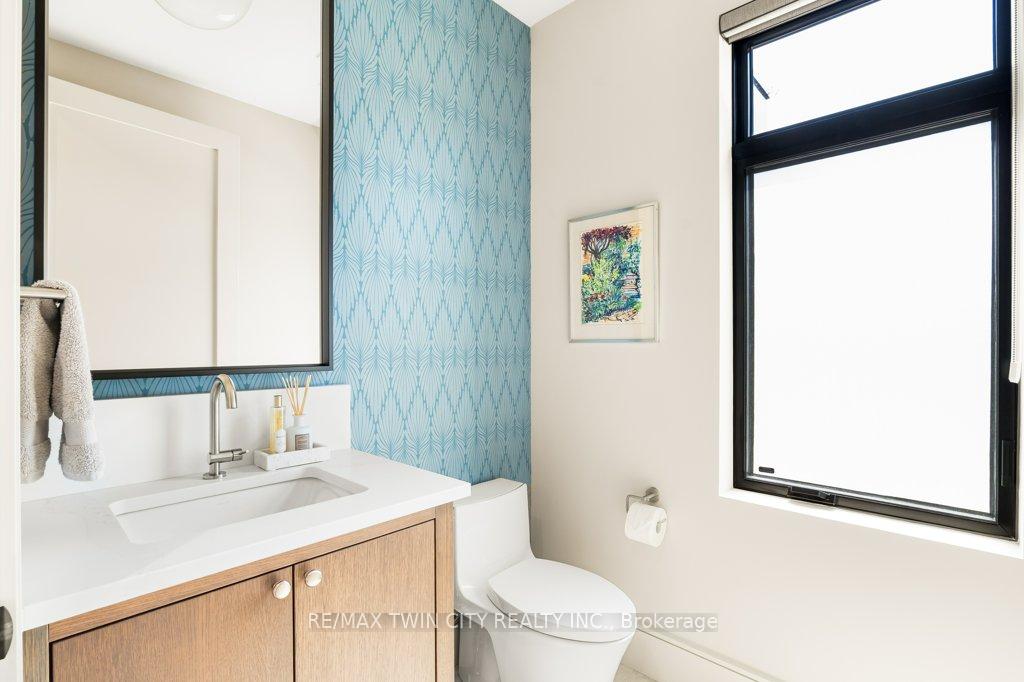 Photo 16 of 26 Golfview Place, Kitchener, Uptown West — HOMEH