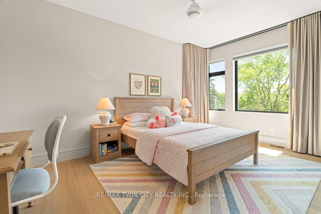 Photo 25 of 26 Golfview Place, Kitchener, Uptown West — HOMEH