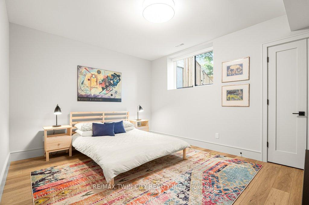 Photo 32 of 26 Golfview Place, Kitchener, Uptown West — HOMEH