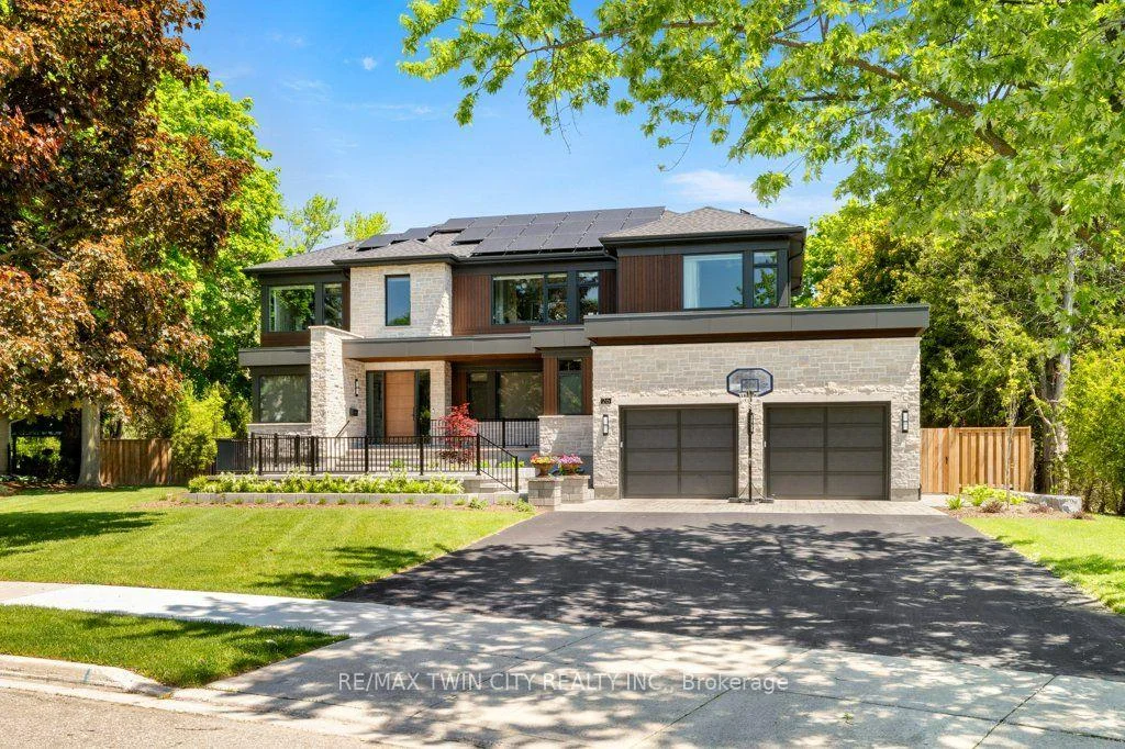 Photo of 26 Golfview Place