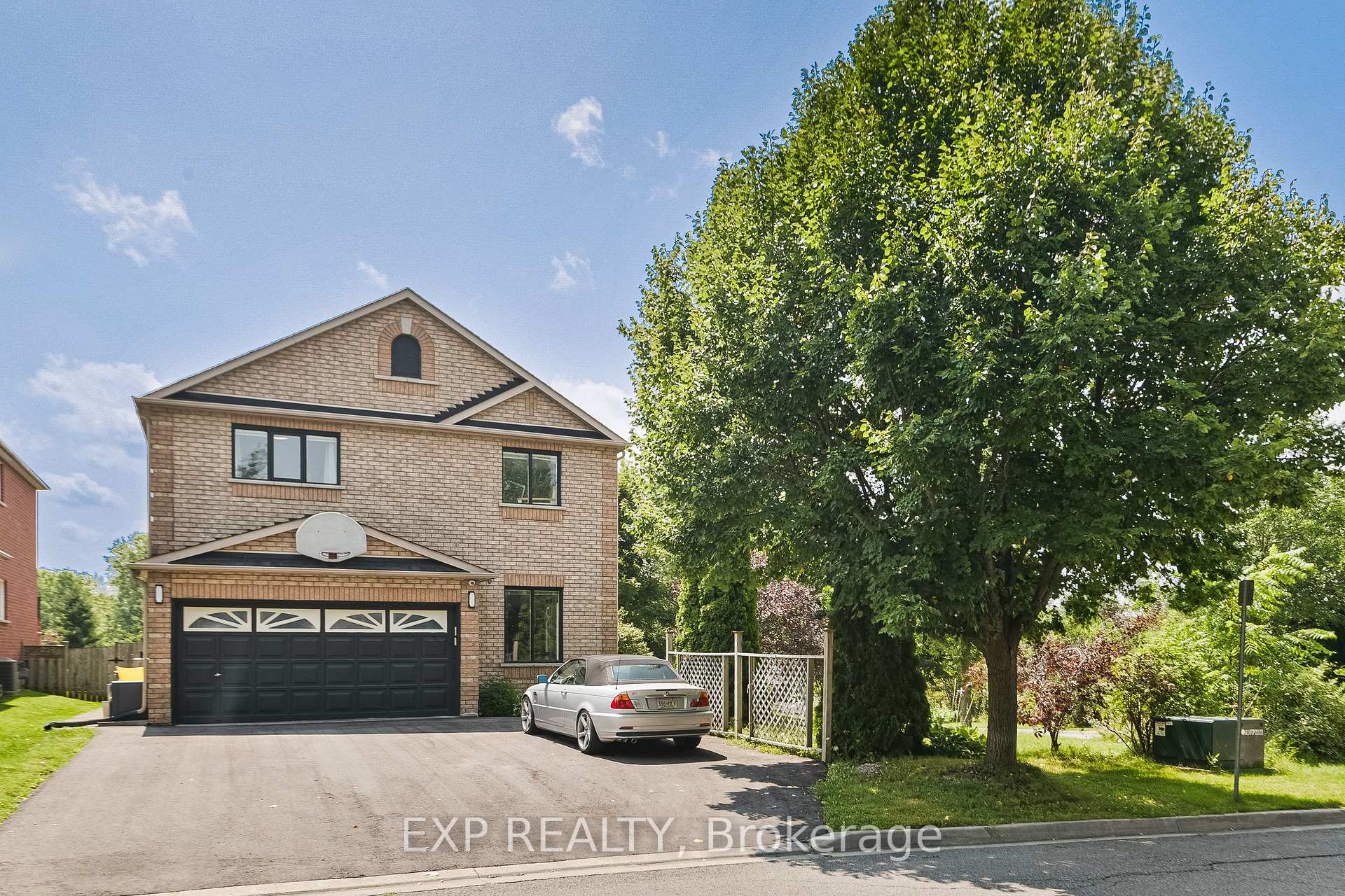 Photo 5 of 29 Batson Drive, Aurora, Aurora Village — HOMEH