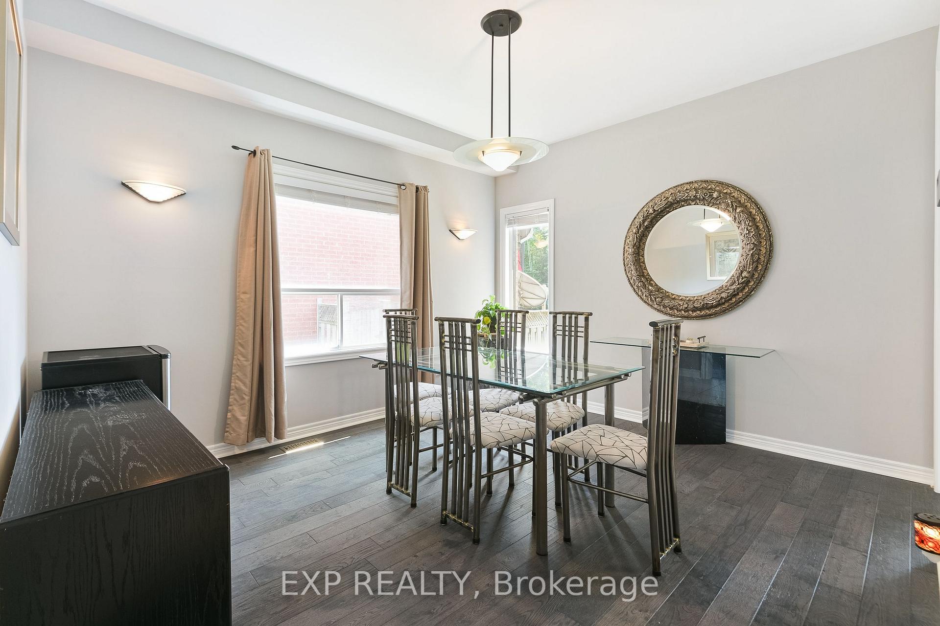 Photo 10 of 29 Batson Drive, Aurora, Aurora Village — HOMEH