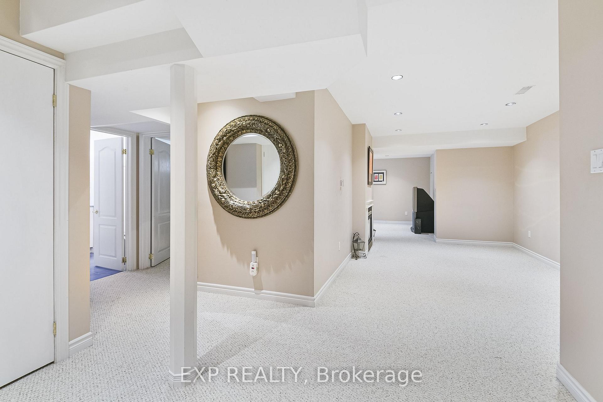 Photo 33 of 29 Batson Drive, Aurora, Aurora Village — HOMEH