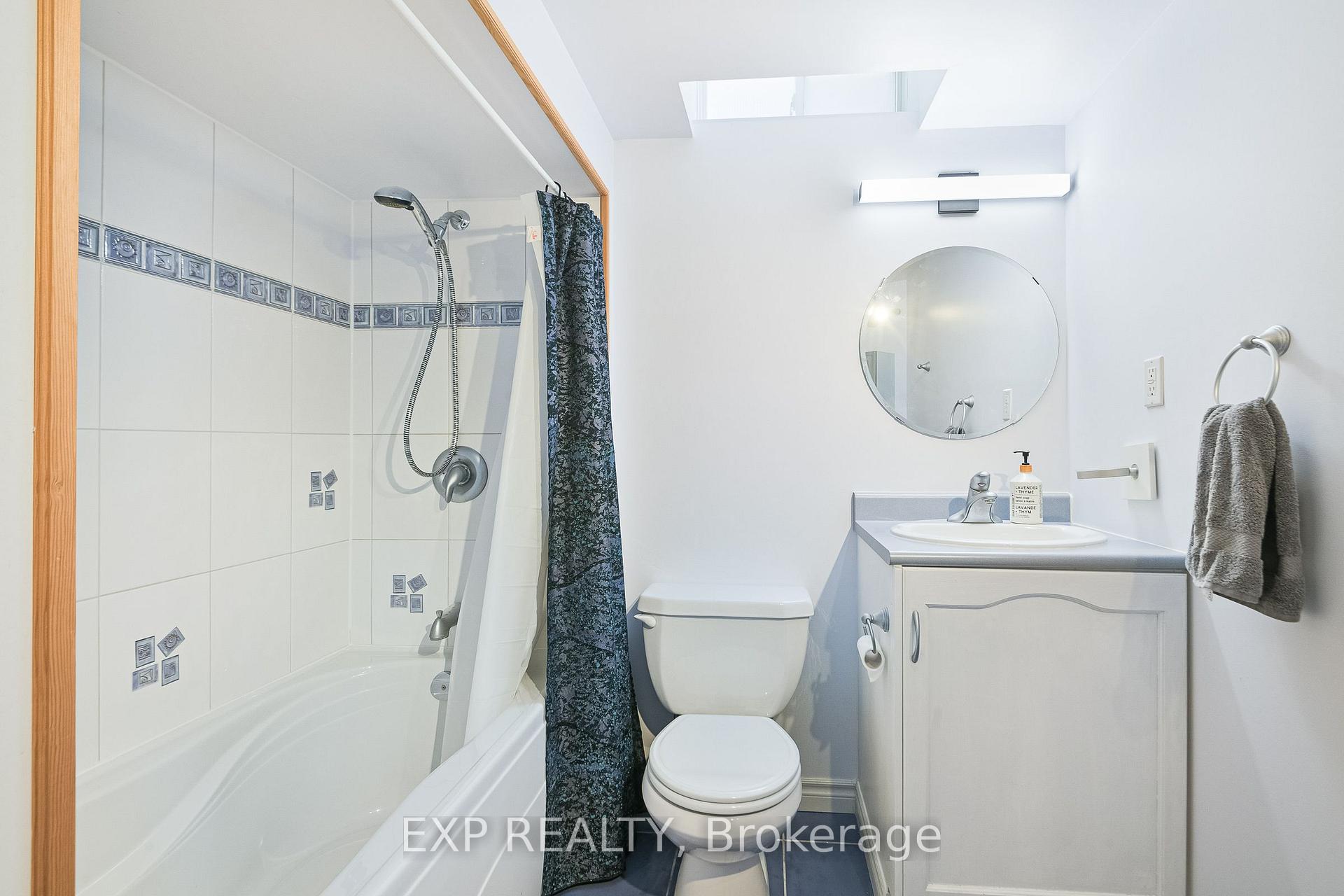 Photo 37 of 29 Batson Drive, Aurora, Aurora Village — HOMEH