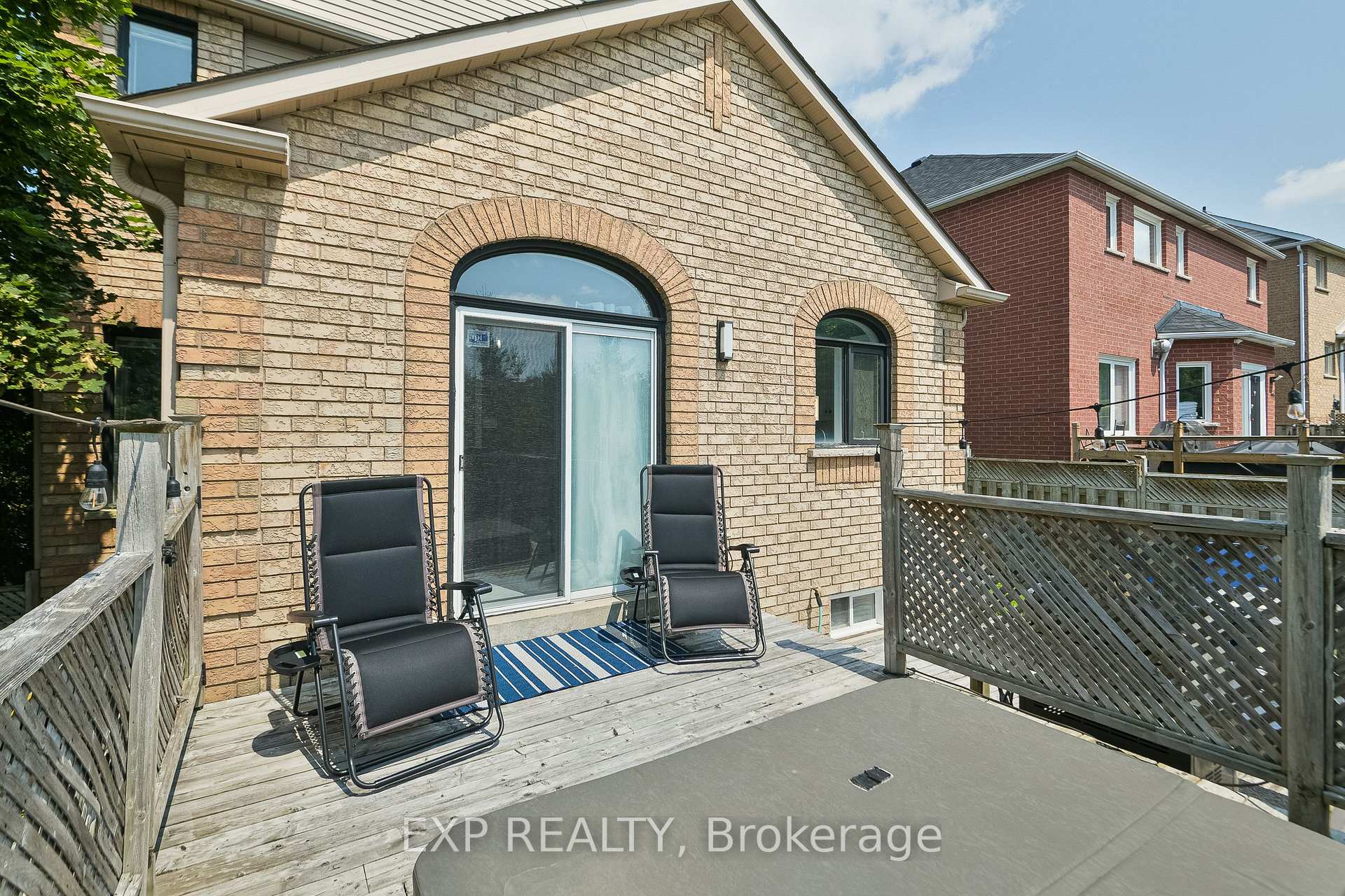 Photo 38 of 29 Batson Drive, Aurora, Aurora Village — HOMEH