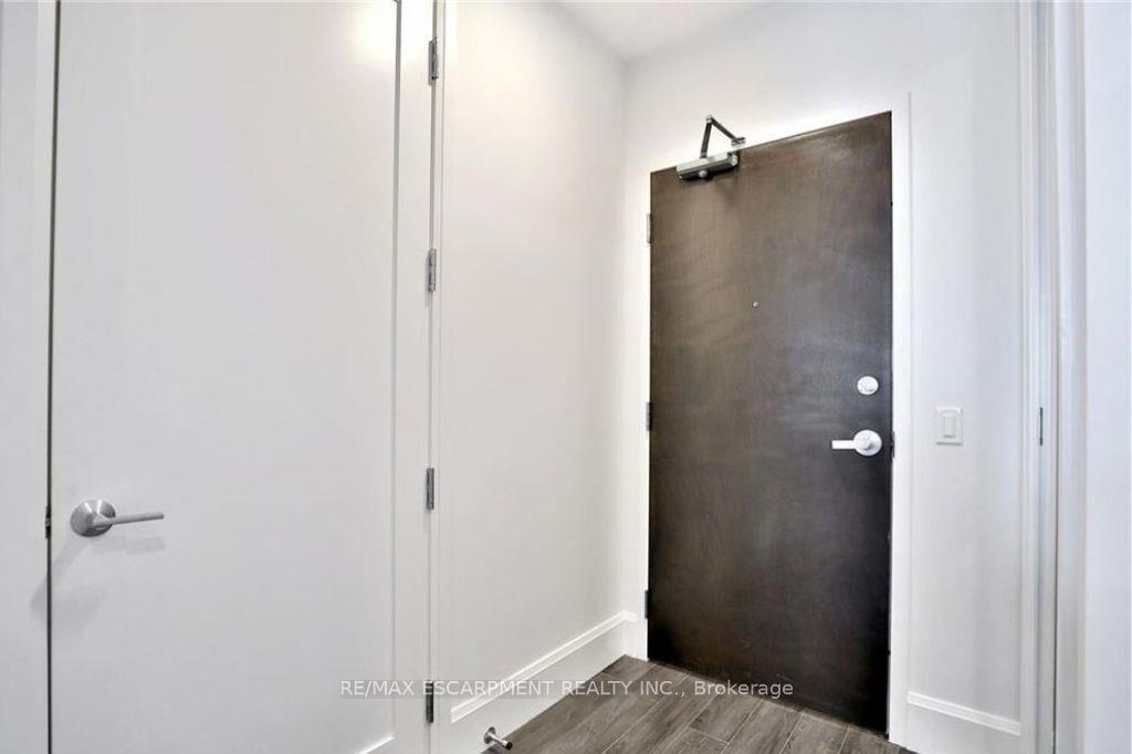 Photo 5 of Unit 1105, 112 King Street E, Hamilton, Beasley — HOMEH