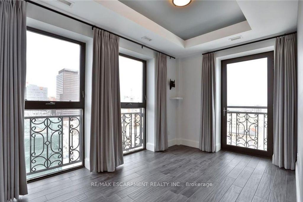 Photo 12 of Unit 1105, 112 King Street E, Hamilton, Beasley — HOMEH