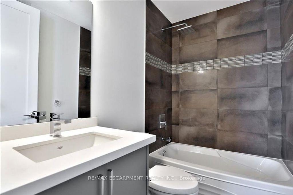 Photo 17 of Unit 1105, 112 King Street E, Hamilton, Beasley — HOMEH