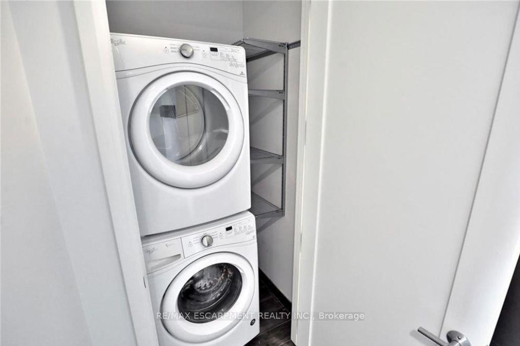 Photo 18 of Unit 1105, 112 King Street E, Hamilton, Beasley — HOMEH