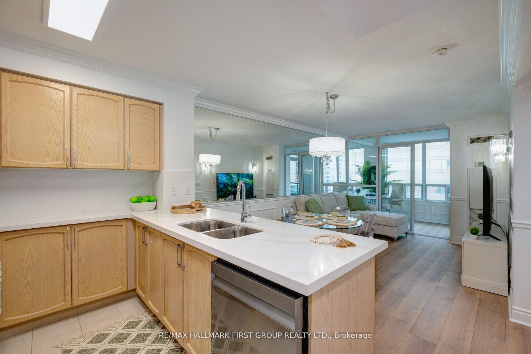Photo 6 of Unit 1008, 60 Brian Harrison Way, Scarborough, Bendale — HOMEH