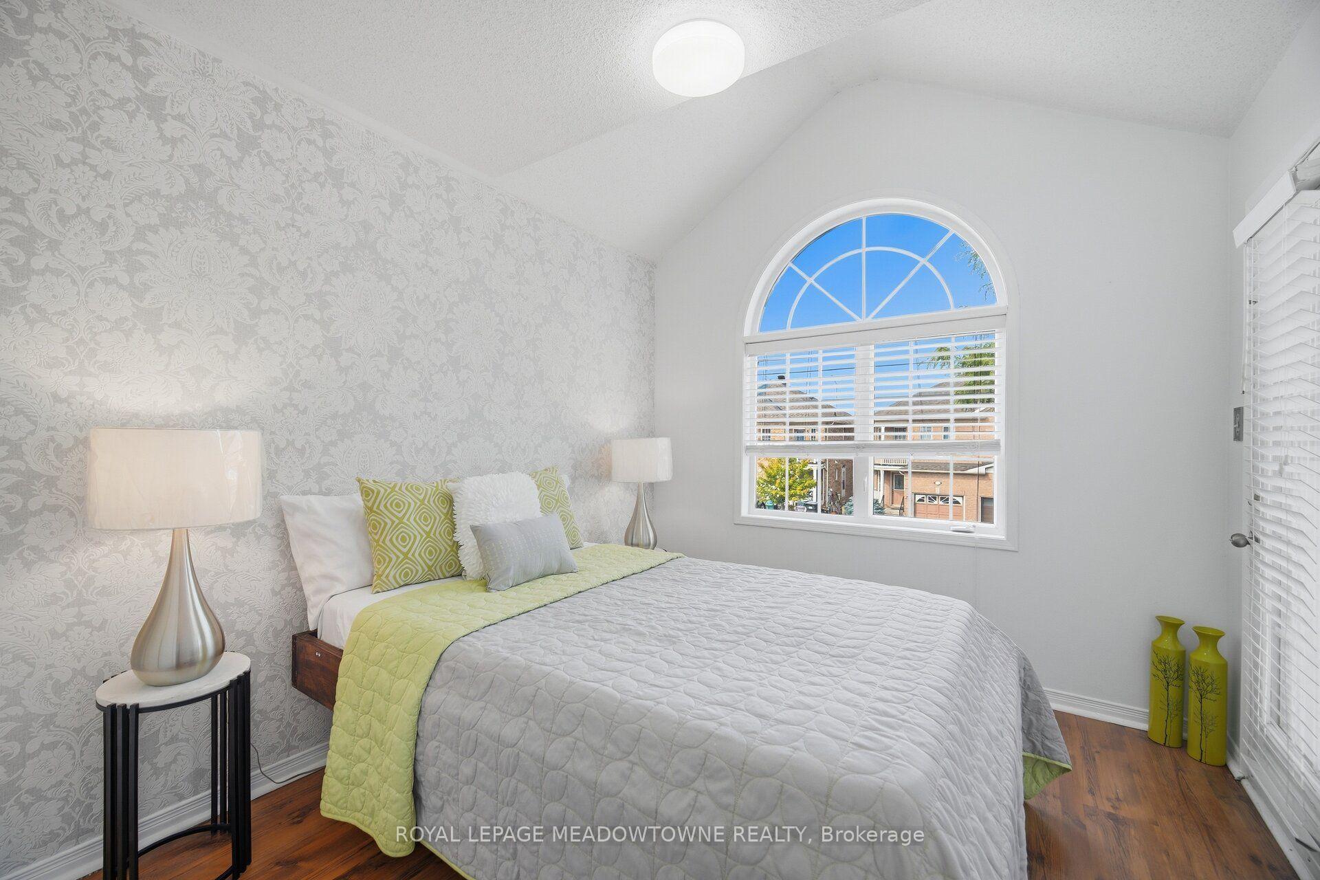 Photo 22 of 7 Secord Crescent, Brampton, Fletcher's Meadow — HOMEH