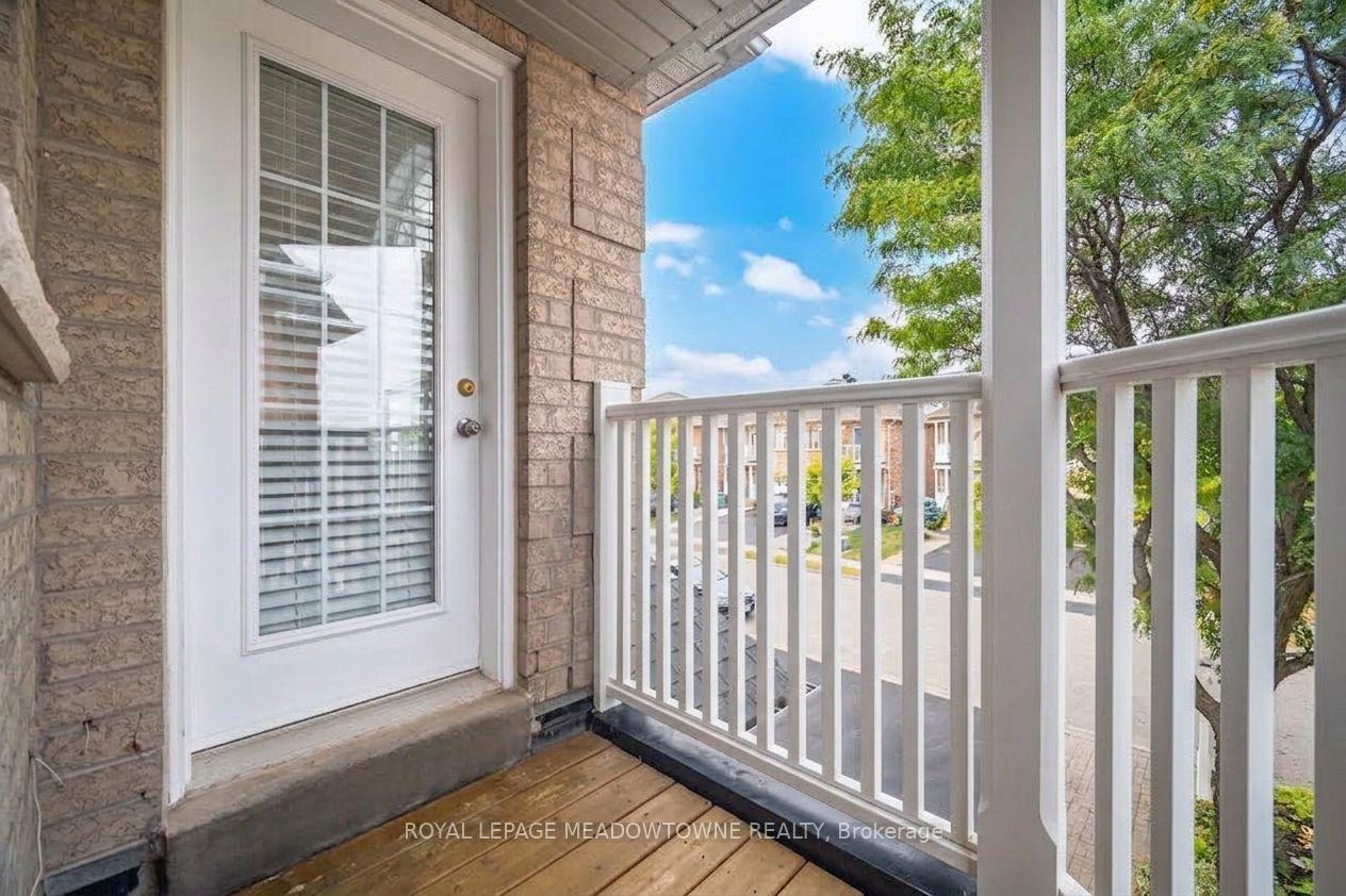 Photo 25 of 7 Secord Crescent, Brampton, Fletcher's Meadow — HOMEH