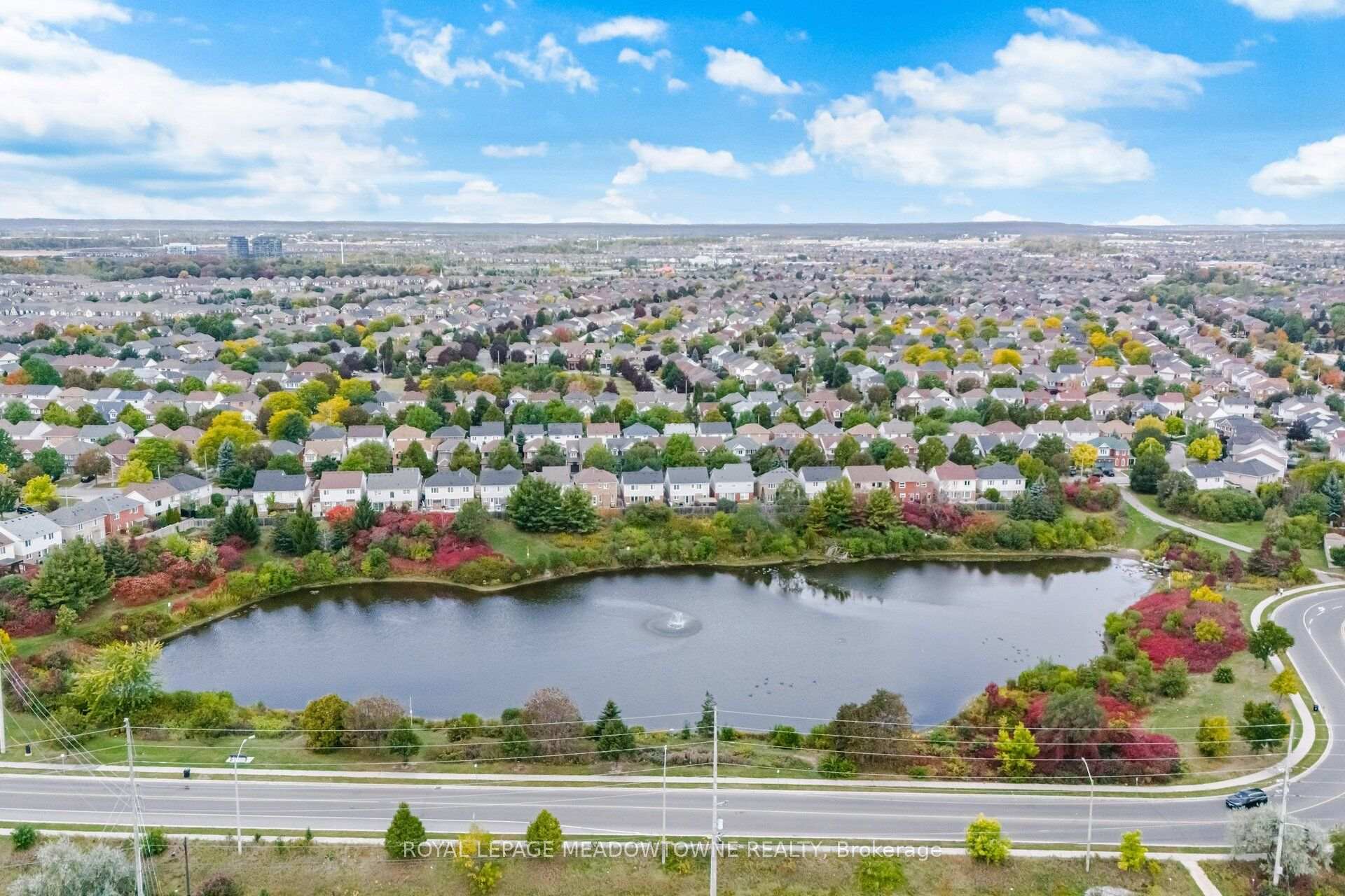 Photo 34 of 7 Secord Crescent, Brampton, Fletcher's Meadow — HOMEH