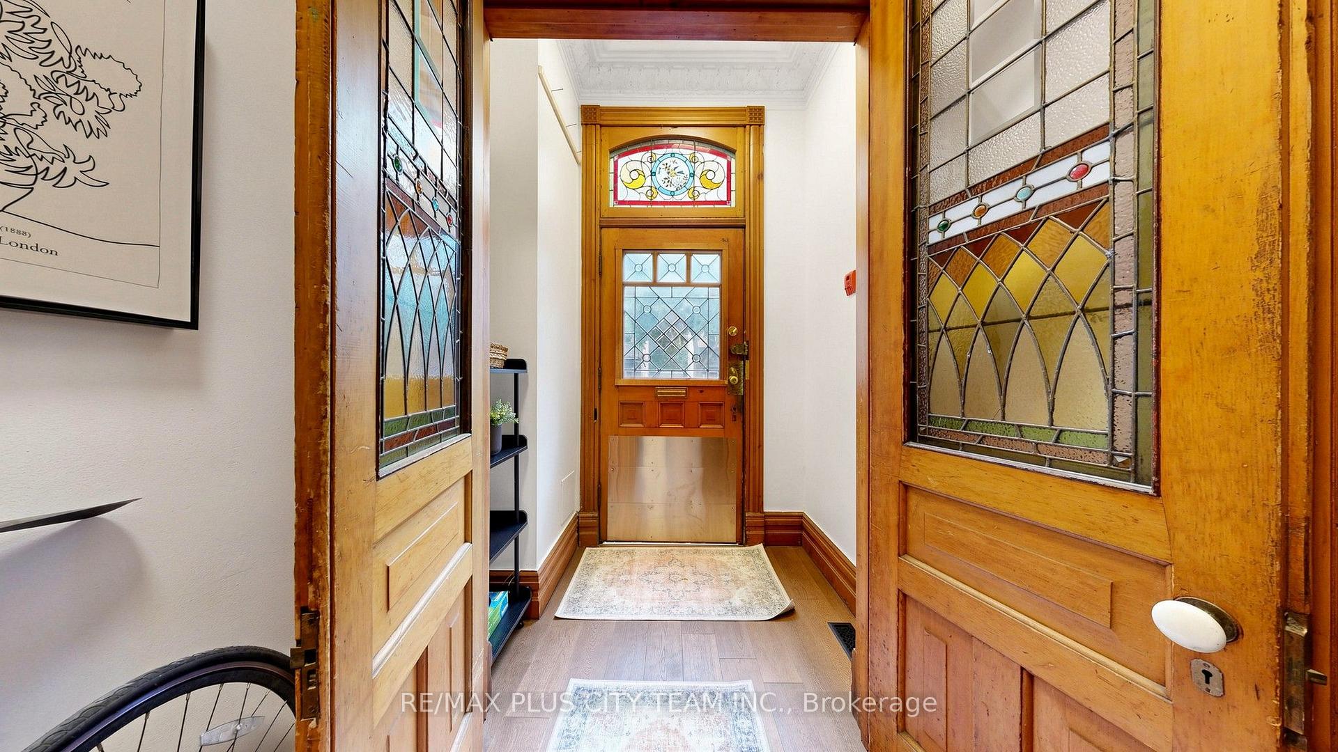 Photo 5 of 201 Seaton Street, Toronto, Cabbagetown-South St. James Town — HOMEH