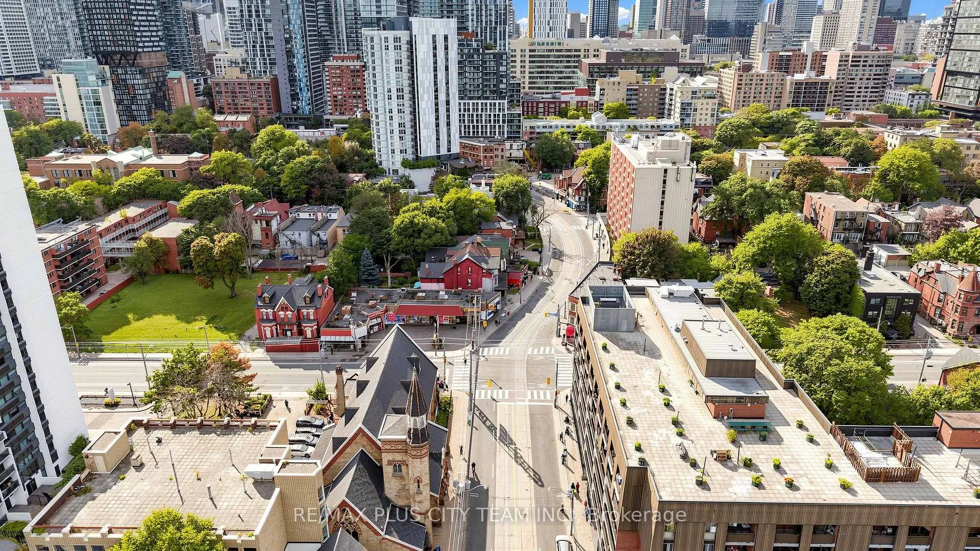 Photo 16 of 201 Seaton Street, Toronto, Cabbagetown-South St. James Town — HOMEH
