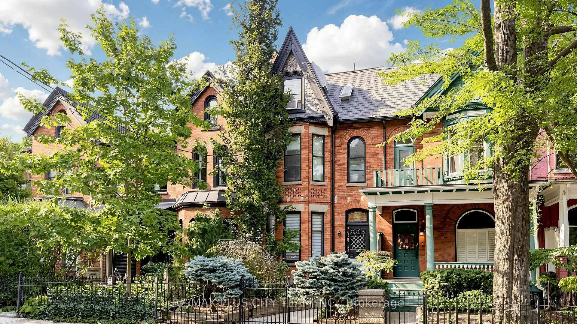 Photo 21 of 201 Seaton Street, Toronto, Cabbagetown-South St. James Town — HOMEH
