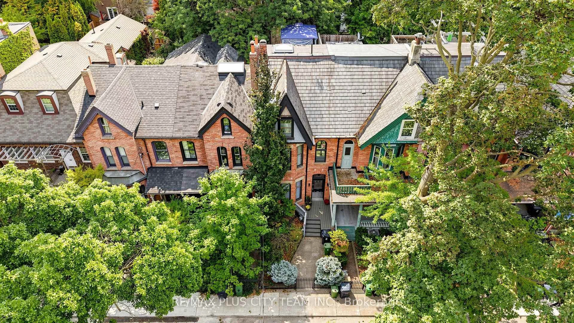 Photo 35 of 201 Seaton Street, Toronto, Cabbagetown-South St. James Town — HOMEH
