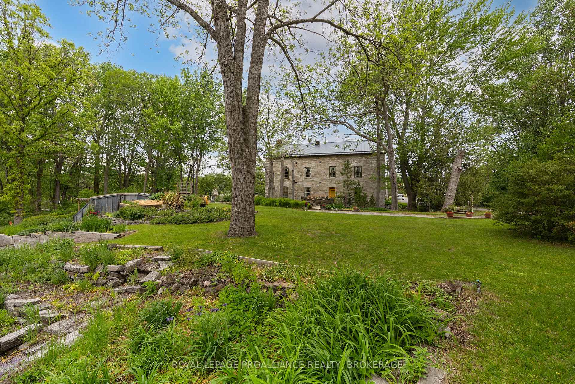 Photo 13 of 28 Front Street, Stone Mills, Stone Mills — HOMEH