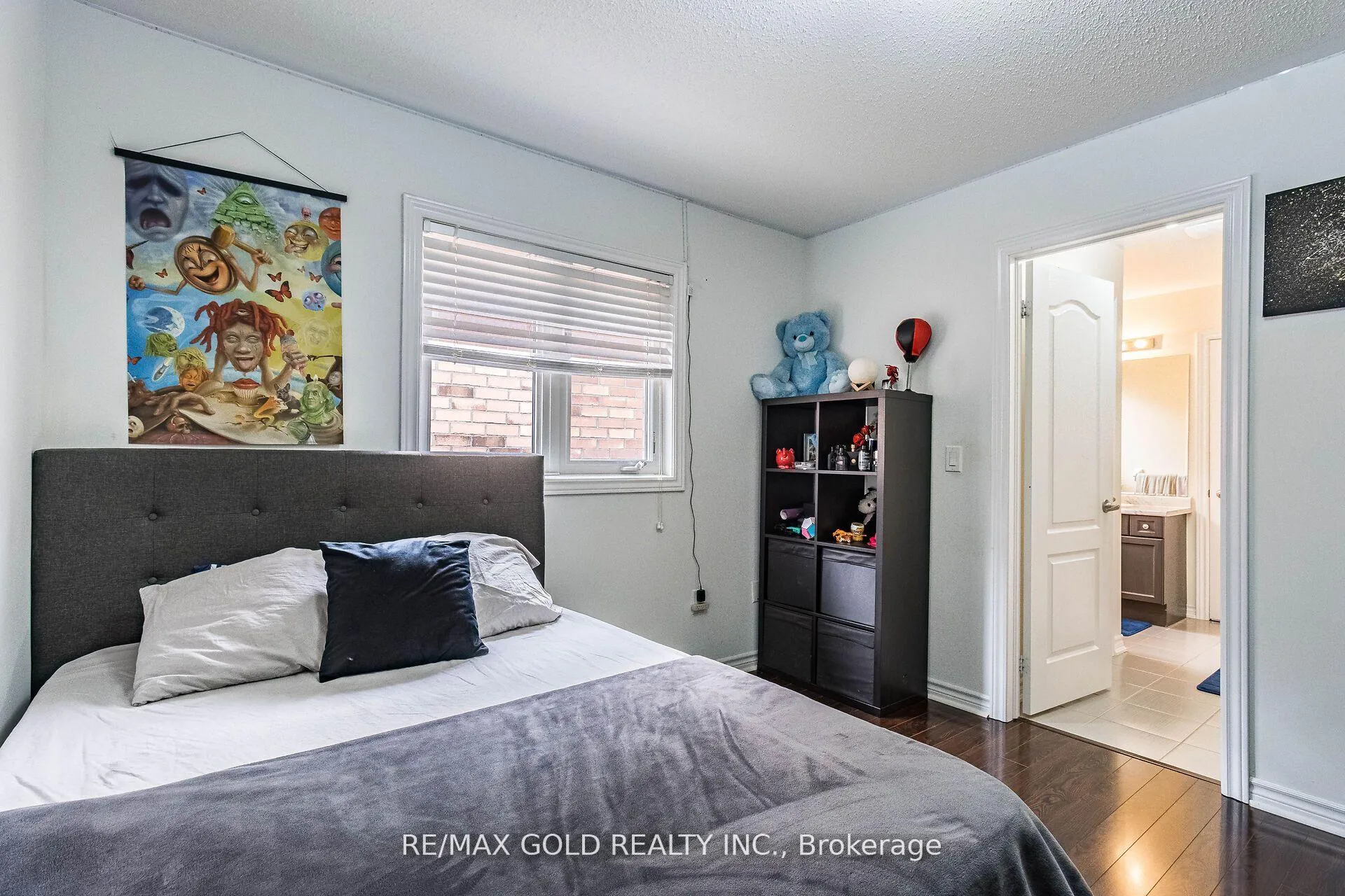 Photo 30 of 4 Mistletoe Place, Brampton, Credit Valley — HOMEH