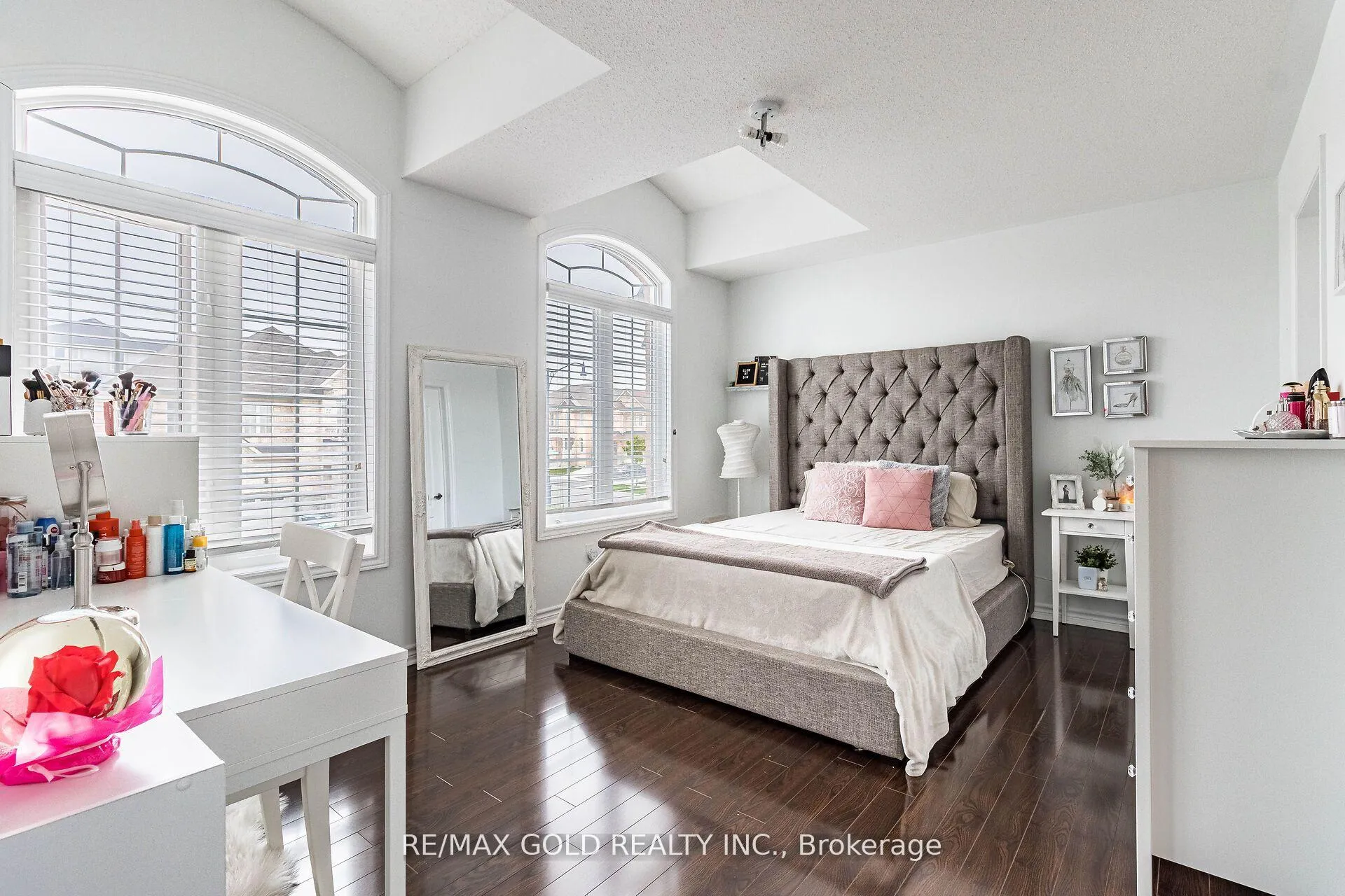Photo 34 of 4 Mistletoe Place, Brampton, Credit Valley — HOMEH