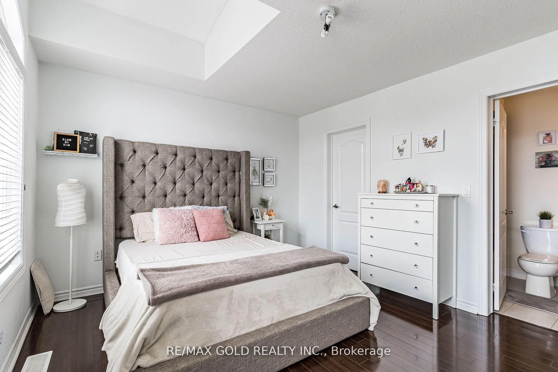 Photo 35 of 4 Mistletoe Place, Brampton, Credit Valley — HOMEH